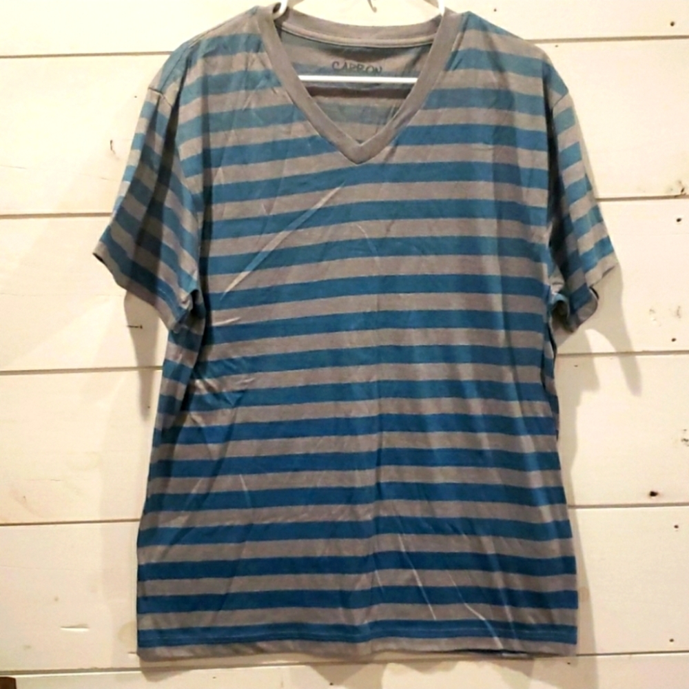 STRIPED V-NECK CARBON SHIRT